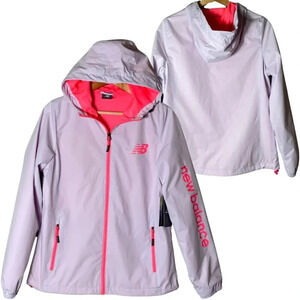 NWT New Balance Women's Small Long Sleeve Full Zip Hooded Raincoat Jacket Pink